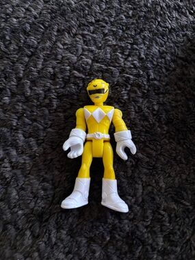 Yellow Ranger Action Figure 3”  - Yellow and White Power Ranger